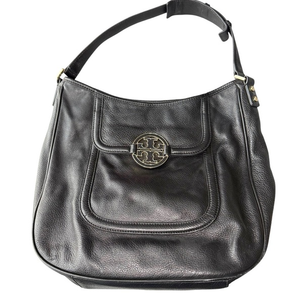 Tory Burch Handbags - Tory Burch Amanda bag